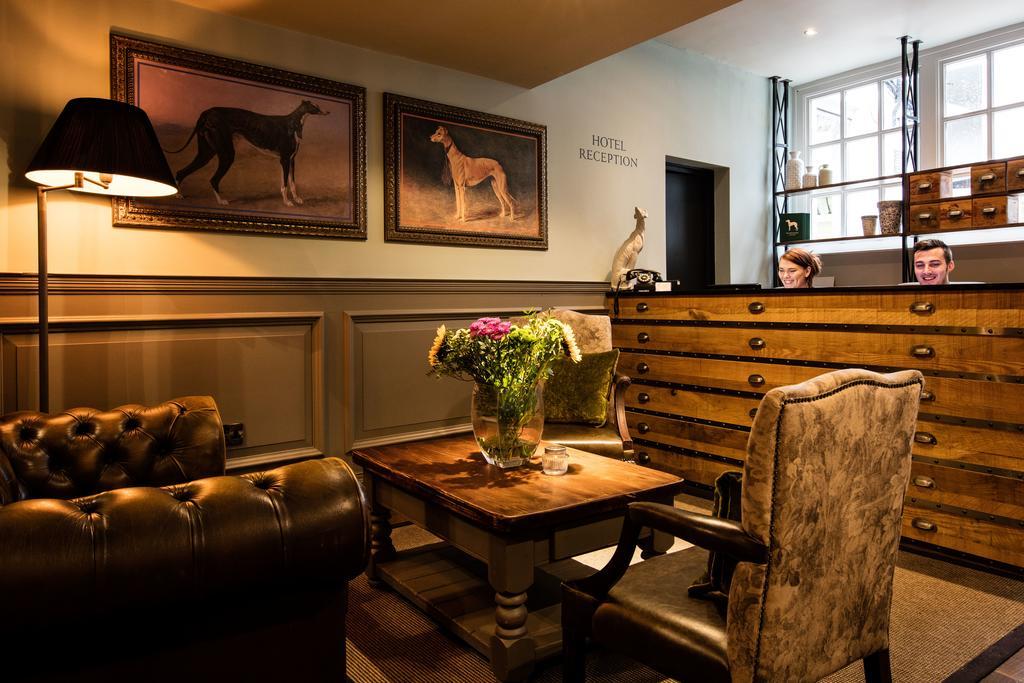 Greyhound Hotel Carshalton Dış mekan fotoğraf