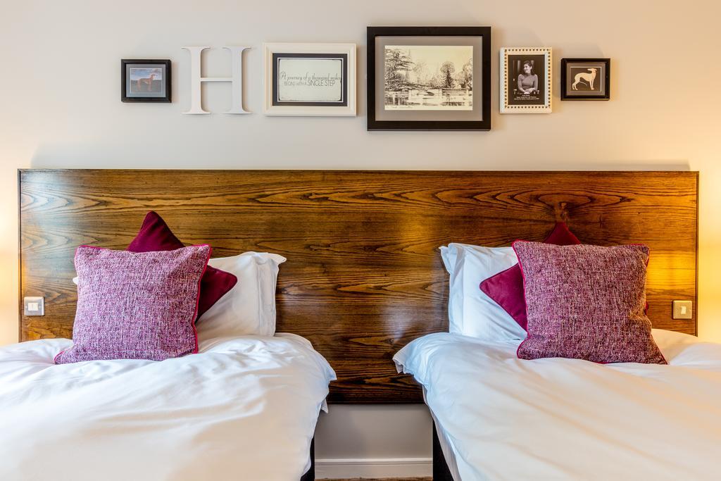 Greyhound Hotel Carshalton Dış mekan fotoğraf