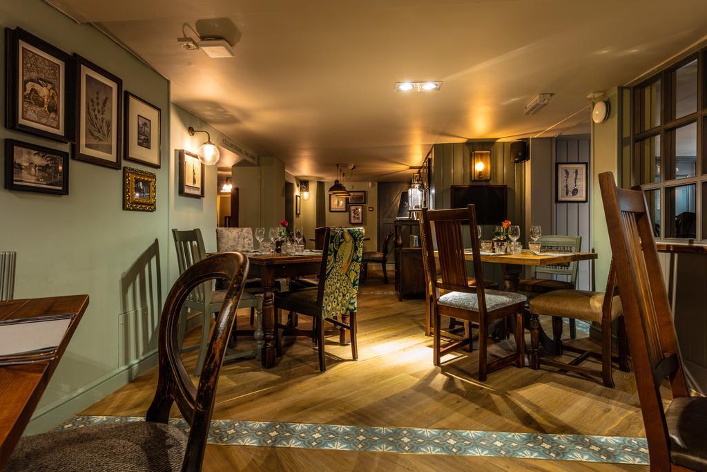 Greyhound Hotel Carshalton Dış mekan fotoğraf