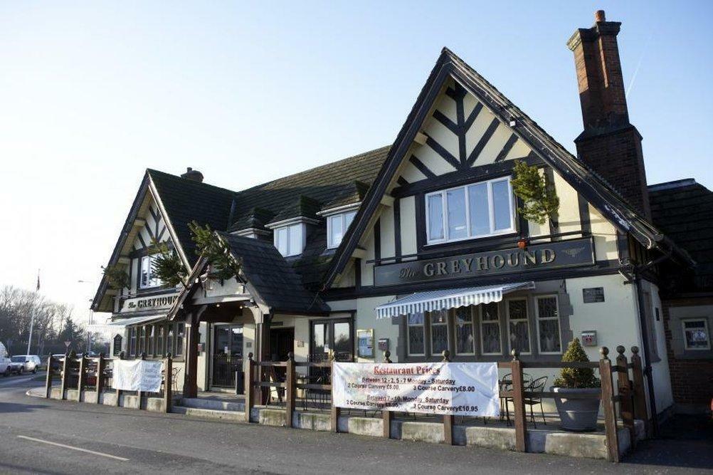 Greyhound Hotel Carshalton Dış mekan fotoğraf
